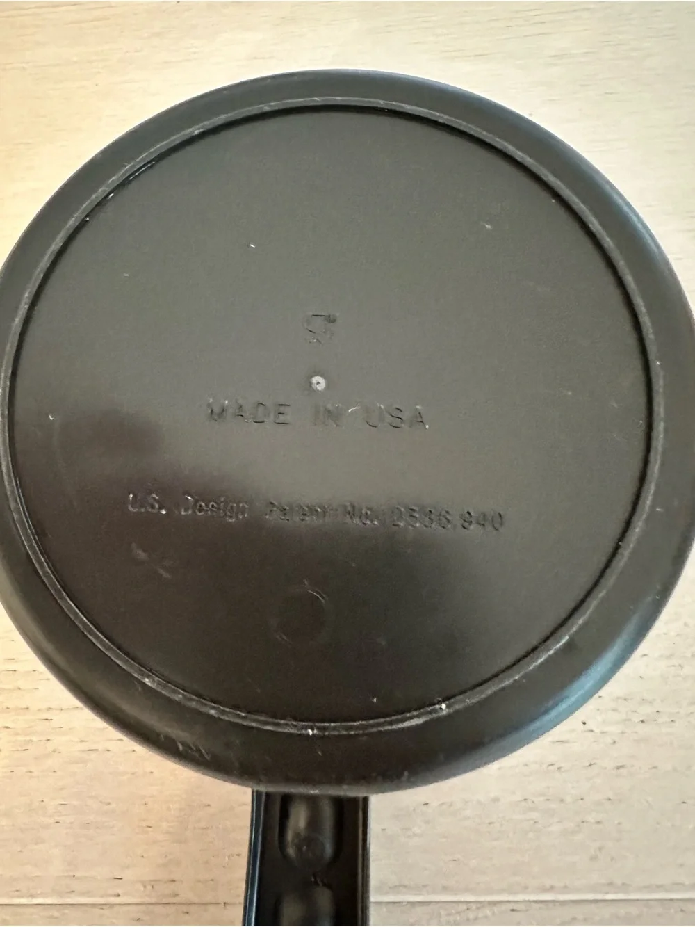 Pampered Chef Micro Cooker 1 Qt 4 Cup Black #2776 w/ Strainer Lid